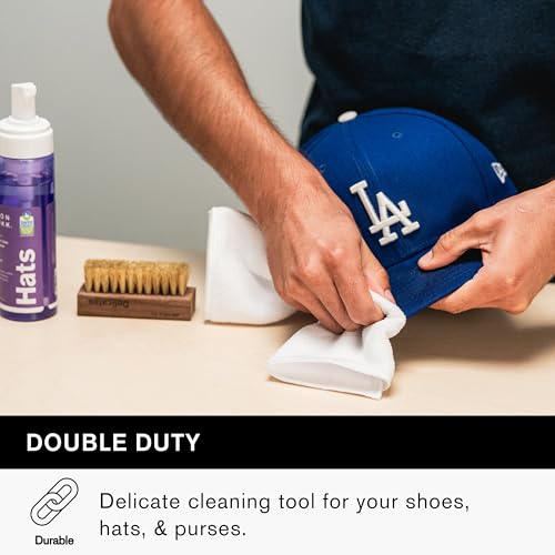 Jason Markk Essential Kit Shoe Cleaner & Microfiber Towels, 5-Piece Set, Deep Cleaning Solution, Durables Brush & 3 Pack Microfiber Towels, Sneaker Care, Ideal for Footwear
