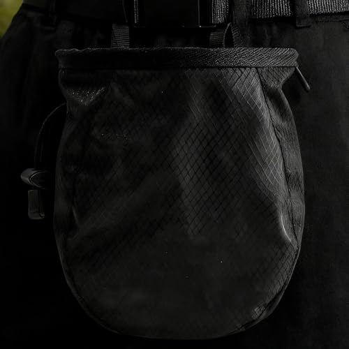 Climbing Chalk Bag Adjustable Waterproof Pouch | Drawstring Chalk Belt Pouch for Outdoor Weight Lifting Training Mountaineering Climber Athlete Instructor - color: Black