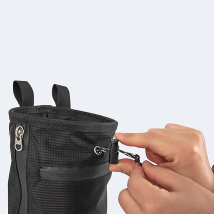 Climbing Chalk Bag with Anti-Leak Drawstring 420D Oxford Magnesium Powder Pouch for Rock Climbing Bouldering Weightlifting Gymnastics Adjustable Belt Two Pockets Fits Large Hands 13x19cm - size: Black
