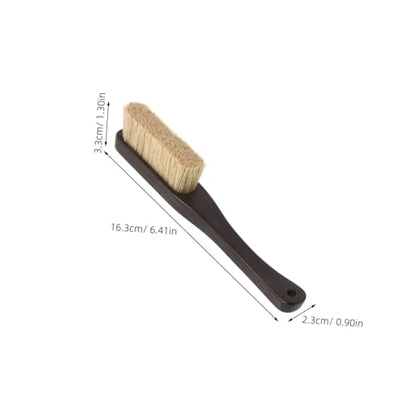 Yardwe Rock Climbing Chalk Brush with Fine Hair Bristles and Wooden Handle for Efficiently Removing Chalk and Dirt, Reducing Hand Fatigue, Suitable for Allseason Rock Climbing