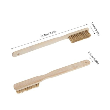 Rock Climbing Brush with Wood Handle and Firm Bristles for Removing Chalk and Dirt, Powerful Scrubbing Tool for Indoor and Outdoor Climbing Surface Cleaning