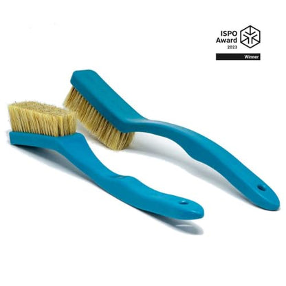 8BPLUS Climbing Brush made of 100% Recycled Ocean Plastic | Dense Boar Hair Bristles, Extremely Durable, Ergonomic Grip | Boulder Brush for cleaning Climbing Chalk and Climbing Holds | Ships as 1pcs