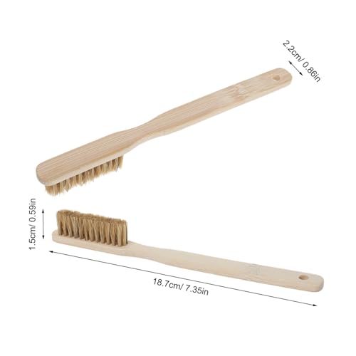 Ergonomic Wood Handle Climbing Hold Brush with Soft Bristles for Bouldering and Humid Environments, Sturdy Rock Climbing Chalk Brush for Removing Chalk and Dirt