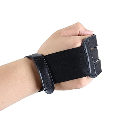 3-Finger Leather Archery Glove, Shooting Finger Guard | Smooth draw feel, reinforced stress zones, lightweight fit, easy on & off, durable wear resistance, fits recurve bow training - color: Black