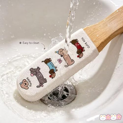 Foot File Callus Remover, Professional Pedicure Tool with Bamboo Handle, Gentle 120 Grit Exfoliator for Cracked Heels, Dead Skin & Corns, Cute Dog Pattern, Non-Slip Grip for Wet & Dry Use