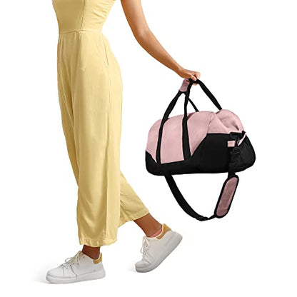 21" Large Duffle Bag with Adjustable Strap - color: Pink
