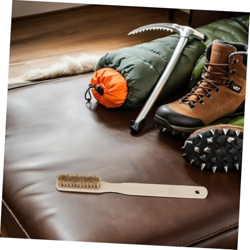 Unomor Climbing Wall Brush with Boar Bristles and Wooden Handle for Powerful Scrubbing Portable Rock Climbing Chalk Brush and Bouldering Grip Cleaning