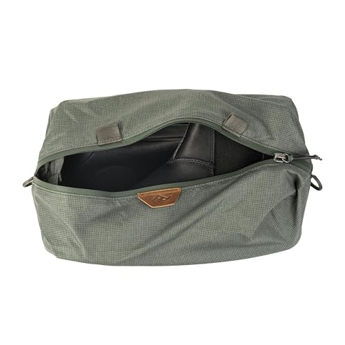 Peak Design Shoe Pouch, Sage, Ultralight Travel Organizer Bag for Shoes or Other Items, Weatherproof Shell, Packs into Itself, Fits 1–2 Pairs of Shoes, Works with Peak Design Travel Bags