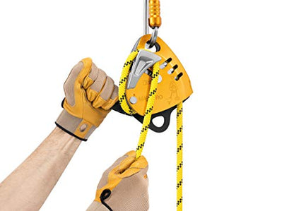 Petzl, Descender Maestro S, Descender with Integrated Progress-Capture Pulley for Loads up to 250 kg, Compatible with 10.5 to 11.5 mm Ropes