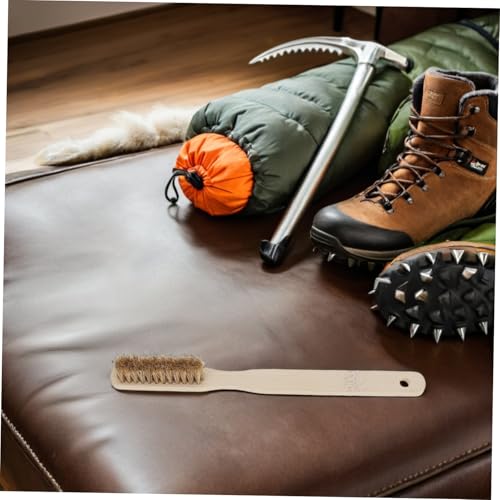 Chalk Rock Climbing Brush with Long Handle, Boar Bristle Climbing Hold Brush for Indoor and Outdoor Chalk Removal, Mountaineering Cleaning Tool for Bouldering and Rock Walls