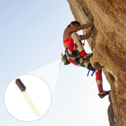 2Pcs Rock Climbing Brush Cleans Tool Firm Bouldering Brush Strong Handle Rock Climbing Brush - style: Bs
