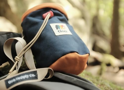 Oso Supply Co - Classic Chalk Bag for Rock Climbing, Bouldering Chalk Bag Bucket with Quick-Clip Belt, Zippered Pockets and Pouch - Perfect Indoor/Outdoor Rock Climbing Gear Equipment - color: Midnight Blue & Red