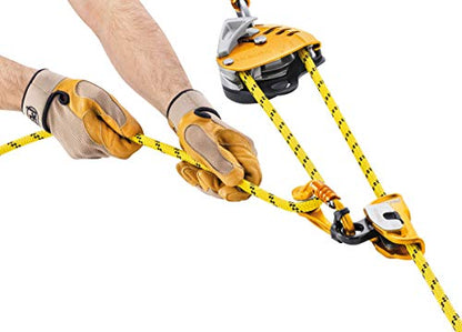 Petzl, Descender Maestro S, Descender with Integrated Progress-Capture Pulley for Loads up to 250 kg, Compatible with 10.5 to 11.5 mm Ropes