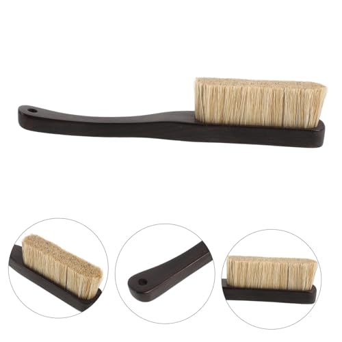 Yardwe Ergonomic Climbing Chalk Brush with Fine Boar Hair Bristles and Wood Handle Lightweight Design for Outdoor Climbing and Lengthy Climbs for Cleaning Holds and Natural Rock Surfaces
