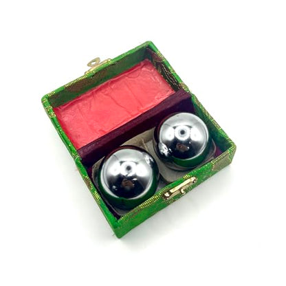 6.35oz(0.18kg) Set of 2 Chinese Baoding Balls Hand Exercise Therapy Balls 1.57 Inches Diameter Stress Reliefe Balls with Gift Box
