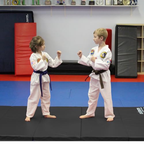Tumbl Trak Rebound Red Mat with 2-Sided Hook and Loop Fasteners, Black
