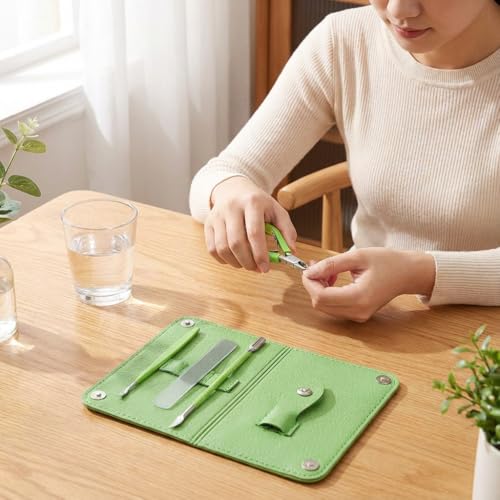 Nail Clippers Professional Nail Kit or Manicure Kit for Women and Men,4Pcs Pedicure Set for Fingernail, Toenail Clippers with Leather case,Green ﻿ - color: Green