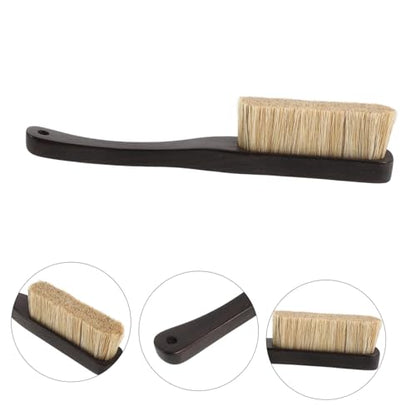 Homoyoyo Outdoor Climbing Chalk Brush with Natural Boar Hair Bristles and Wood Handle for Cleaning Rock Holds and Natural Rock, Quick Drying and Sturdy Tool for Professional Climbers
