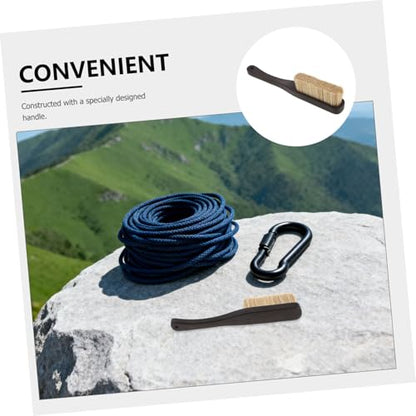 Climbing Chalk Brush Bouldering Brush with Ultra-Dense Boar Bristles Wooden Handle Rock Wall Cleaning Tool for Outdoor Climbing and Fitness Enthusiasts