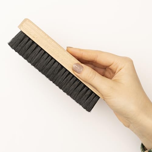 Konex Shoe Brush - Natural Beechwood Handle Handcrafted Wooden Shoe Cleaning Brush - Thick Synthetic Konex Fiber Bristle - Shoe Brushes for Cleaning with Quick and Lasting Use - color: Natural Wood