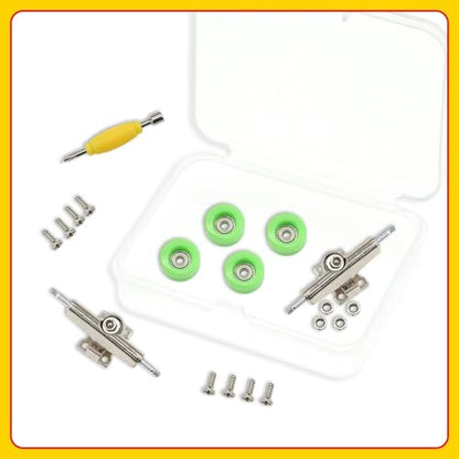 7 Pieces POM Green Fingerboard-Wheels Size 7.3mm*4.5mm Tool Set with 1 Screwdrivers 2 Alloy axles - color: Green
