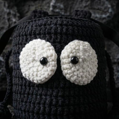 Handmade Crochet Rock Climbing Chalk Bag, Fun Plush Animal Chalk Pouch with Drawstring, Adjustable Waist Belt for Indoor Outdoor Bouldering Sport Climbing - style: Space Hero