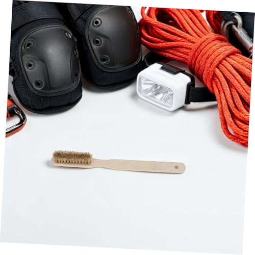 Yardwe Chalk Rock Climbing Brush with Long Wooden Handle and Natural Bristles for Powerful Scrubbing and Comfortable Grip for Indoor Rock Climbing