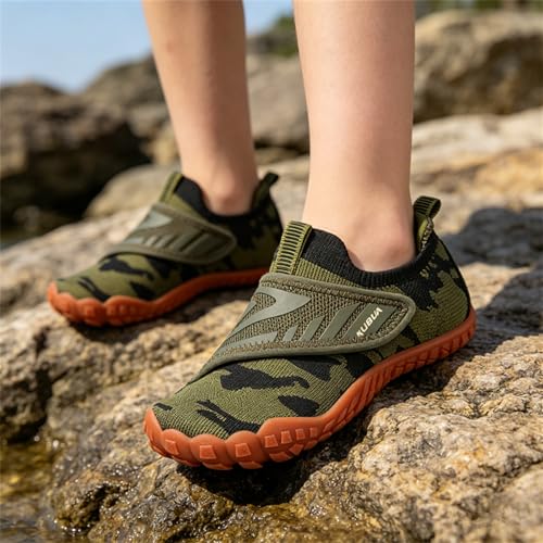 KUBUA Versatile Kids Water Shoes Boys Girls Quick Dry Swim Aqua Socks | Wide Toe Box, Lightweight, Barefoot-Style, Breathable, Beach, Pool, Kayak, Water Parks, Hiking, Toddler, Little Kid, Big Kid - color: Green, size: 9.5 Toddler