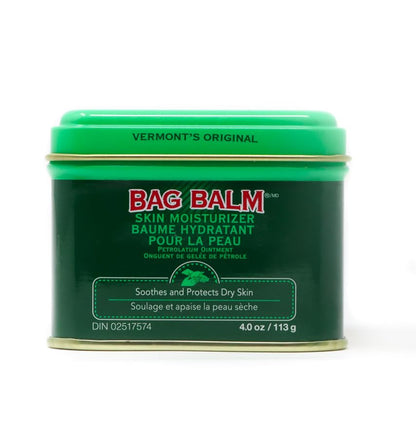Bag Balm Vermont's Original Moisturizing for Dry Skin, Chapped Lips, Cracked Heels, Dog Paw Pads + More. 118 ml (4 oz) Tin (1) - size: 3.99 Ounce (Pack of 1)