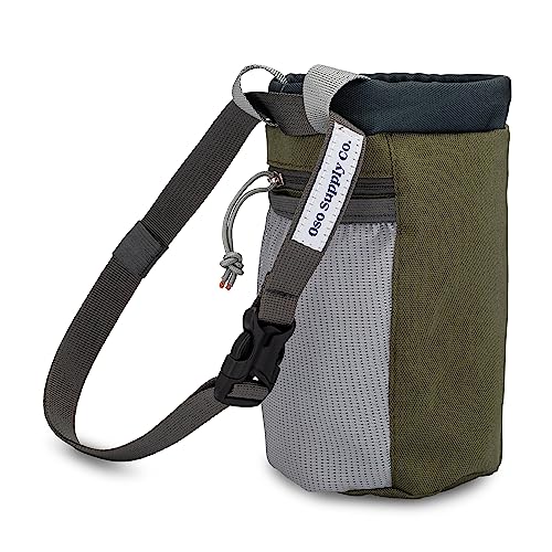 Oso Supply Co - Classic Chalk Bag for Rock Climbing, Bouldering Chalk Bag Bucket with Quick-Clip Belt, Zippered Pockets and Pouch - Perfect Indoor/Outdoor Rock Climbing Gear Equipment - color: Olive Green