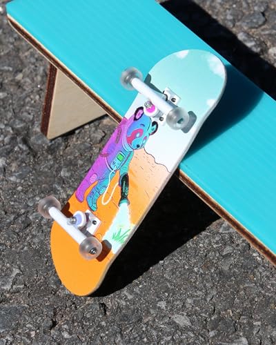 Teak Tuning Real Wear Graphic 32mm Fingerboard Complete - Space Bound Edition