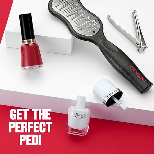 Revlon Toenail Clipper With File, Nail Care Tool With a Curved Blade for an Accurate Trimming and Grooming, Easy to Use, 1 count - size: 1 Count (Pack of 1)