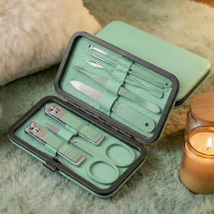 Manicure Kit for Women Men-Manicure Set with Case, Nail Clippers, Portable Nail Care Kit for Travel Home Personal Grooming（Green 8 in 1） - color: Green1