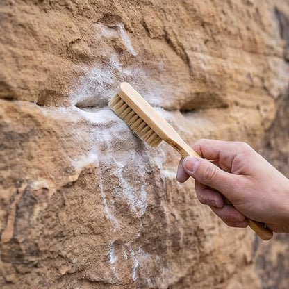 Climbing Chalk Brush Wood Handle Natural Fiber Head 20cm Rock Climbing Accessory for Holds Pockets