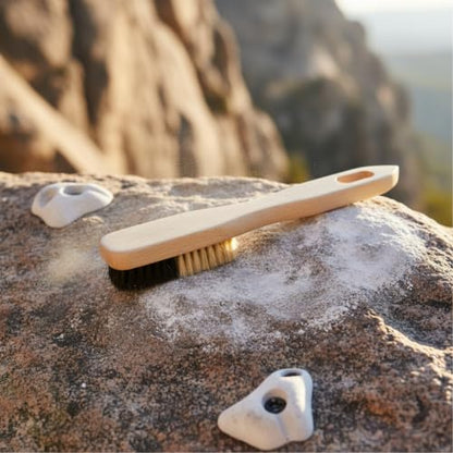 Climbers' Essential Brush with Beech Wood Handle for Chalk and Mark Removal