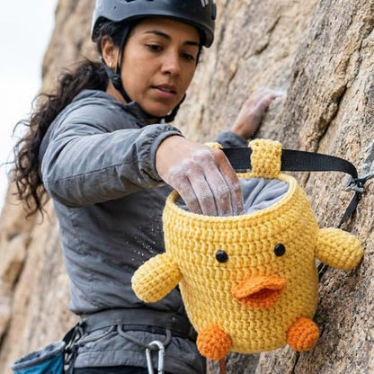 Handmade Crochet Rock Climbing Chalk Bag, Fun Plush Animal Chalk Pouch with Drawstring, Adjustable Waist Belt for Indoor Outdoor Bouldering Sport Climbing - style: Yellow Duck