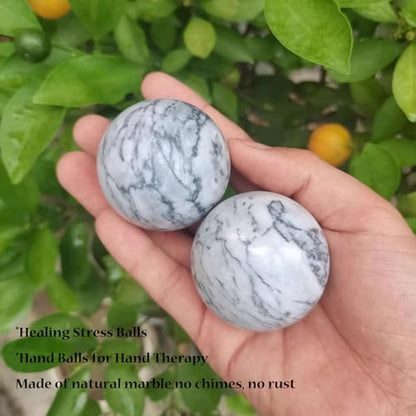 Baoding Balls 2Pcs, 1.57 inch Natural Marble Baoding Chinese Meditation Balls, with Carry Case for Hands Stress Relief, Light Grey - color: Light Grey, size: Medium-1.57"