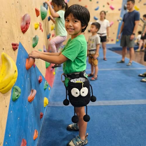 Handmade Crochet Rock Climbing Chalk Bag, Fun Plush Animal Chalk Pouch with Drawstring, Adjustable Waist Belt for Indoor Outdoor Bouldering Sport Climbing - style: Space Hero