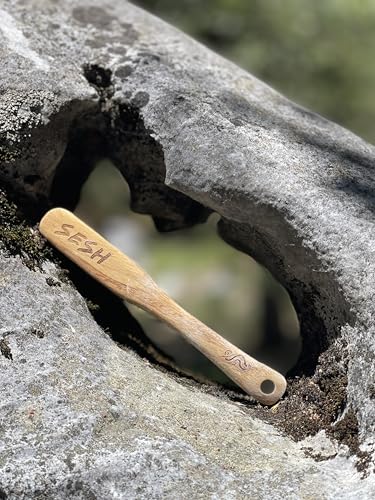 Sesh Climbing Chalk Brush