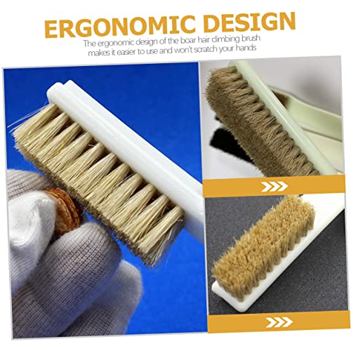 Healifty 2Pcs Boars Hair Climbing Brush Sturdy Handle for Bouldering and Rock Cleaning Portable Sports Cleaning Tool