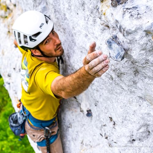 PETZL Power Crunch Rock Climbing Chalk | Chunky Loose Chalk for Climbing, Gymnastics, & Weight Lifting