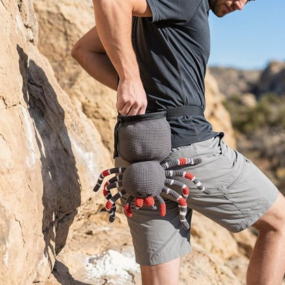 Black Spider Rock Chalk Bag, Funny Outdoor Rock Climbing Powder Bag with Adjustable Waist Belt, Drawstring Closure Bouldering Chalk Pouch for Climbers