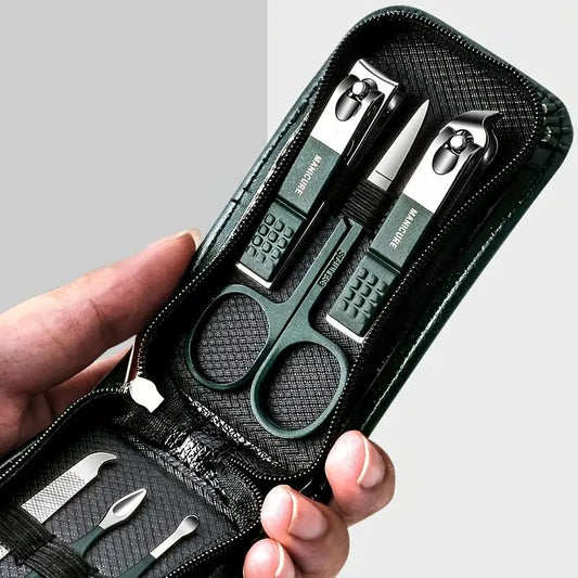 6pcs Household Nail Care Set - Portable Ear Pick Spoon Nail Clipper Set - Stainless Steel - for Men & Women - Suitable for Travel & Home Use for Family & Friends,Green - color: Green
