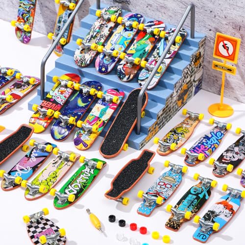 Hiboom 50 Pack Fingerboard Skateboards Professional Finger Boards Collectible Mini Skateboards Creative Fingertips Movement Gifts Finger Sports Party Favors for Adults, Random Style